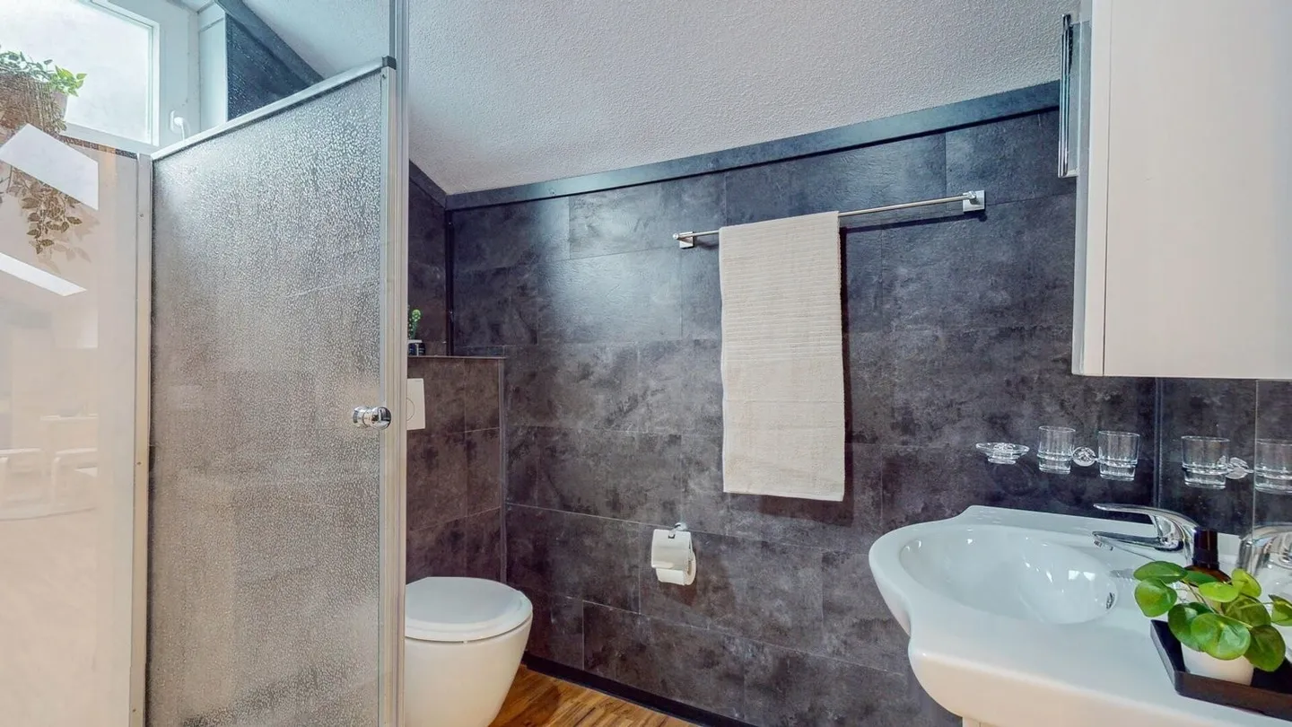 MAISON MULTIFAMILIALE RÉNOVÉE À STEG - Photo 7 sur 7