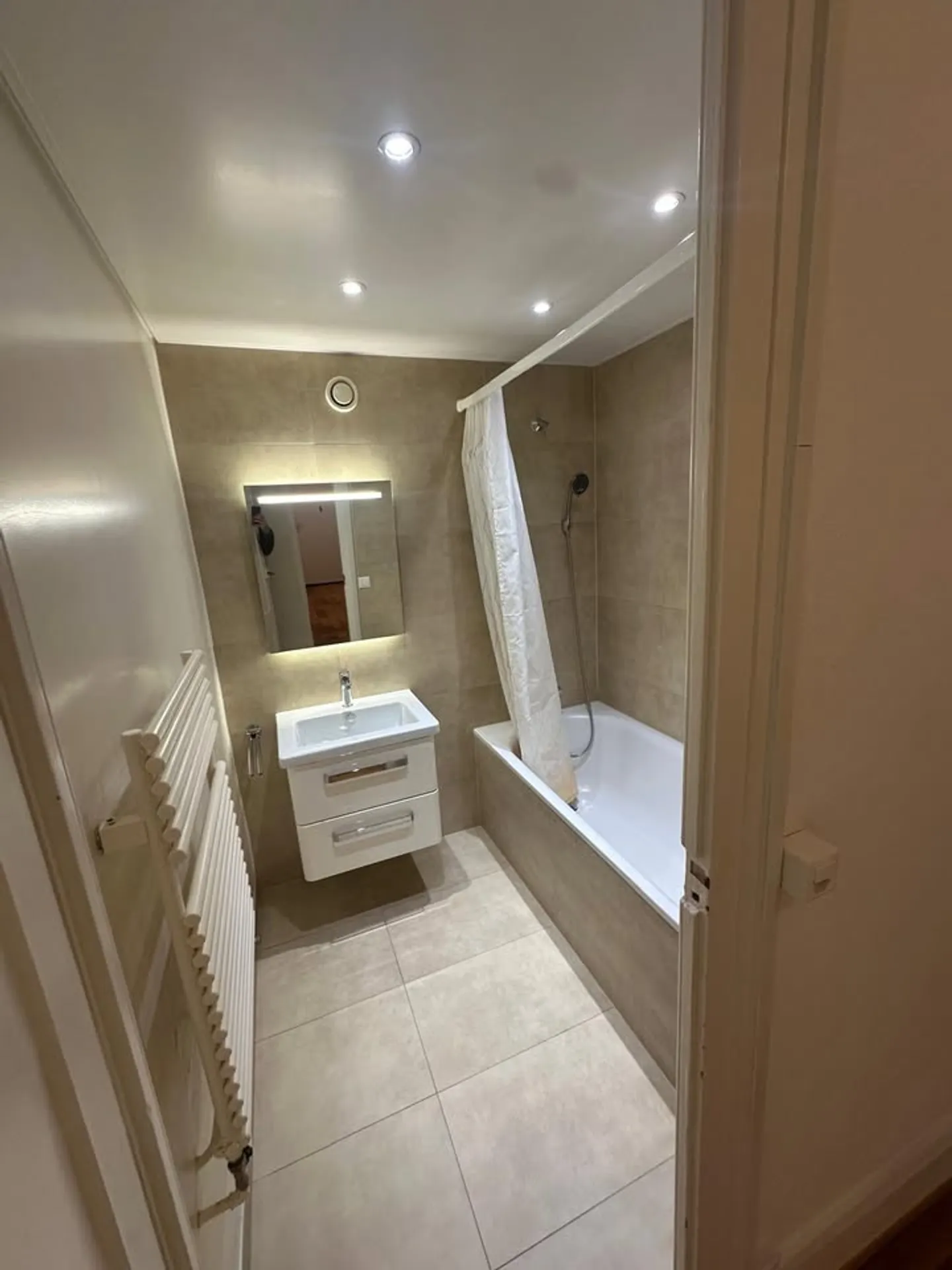 4-room apartment - Photo 9 of 10