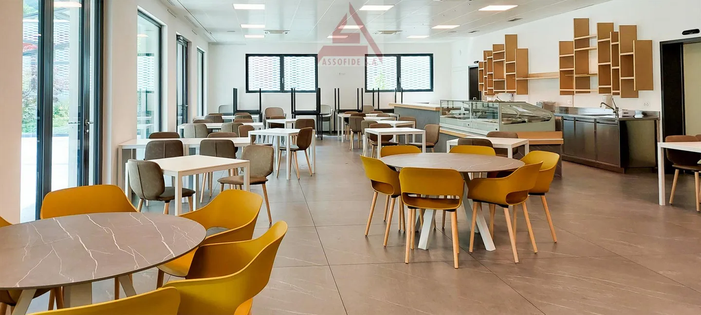 Ristorante con terrazza - Foto 3 di 7