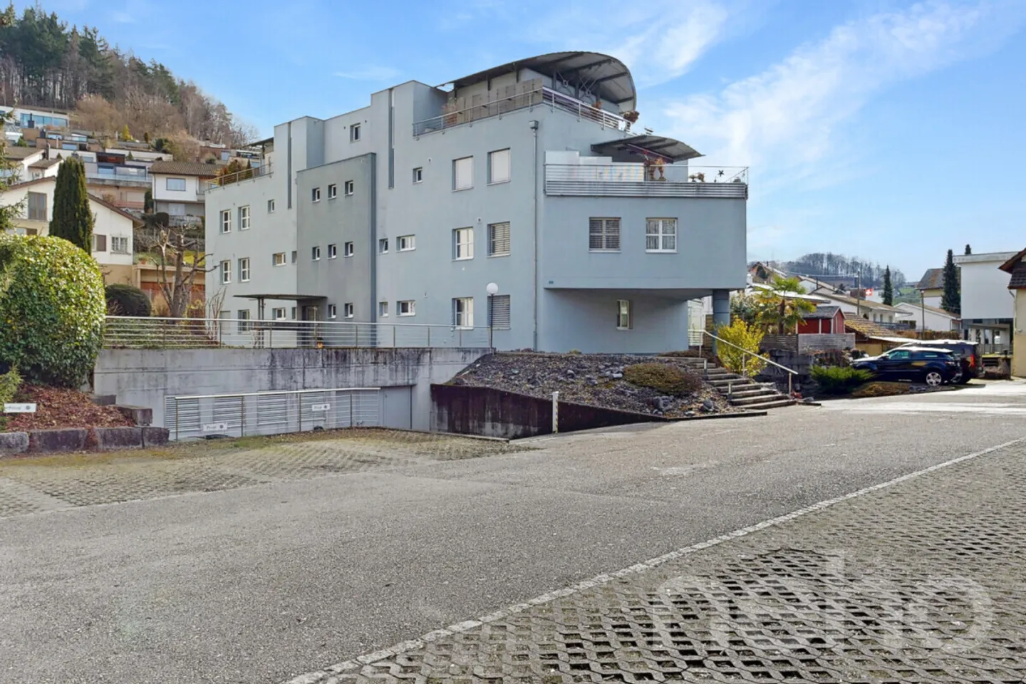 Charmante Attikawohnung mit Terrasse - Foto 1 von 12