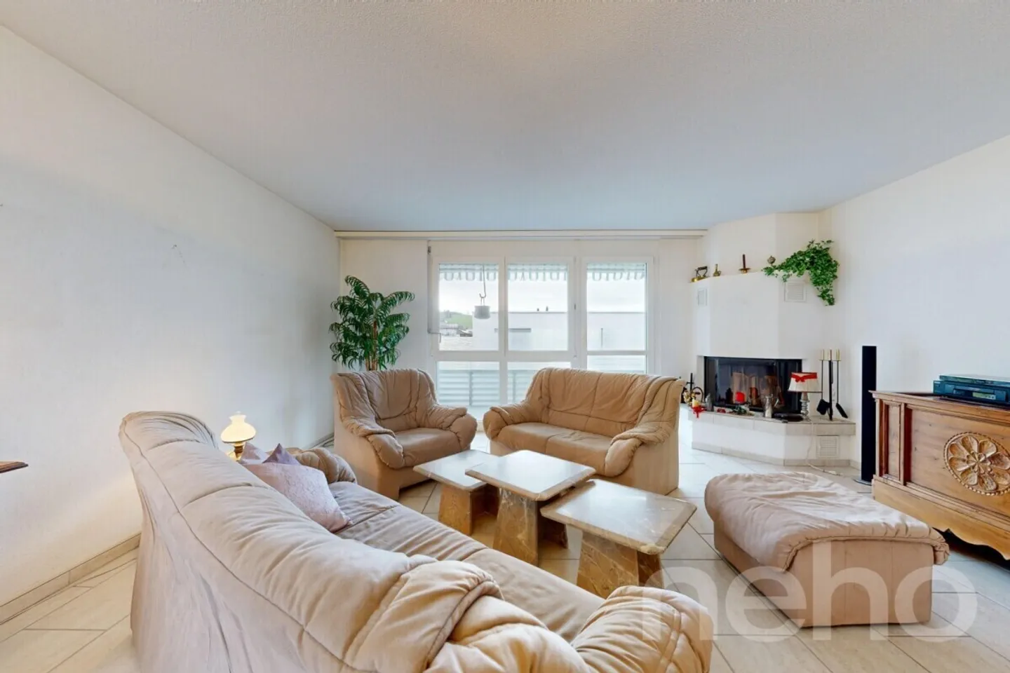 Charmante Attikawohnung mit Terrasse - Foto 2 von 12