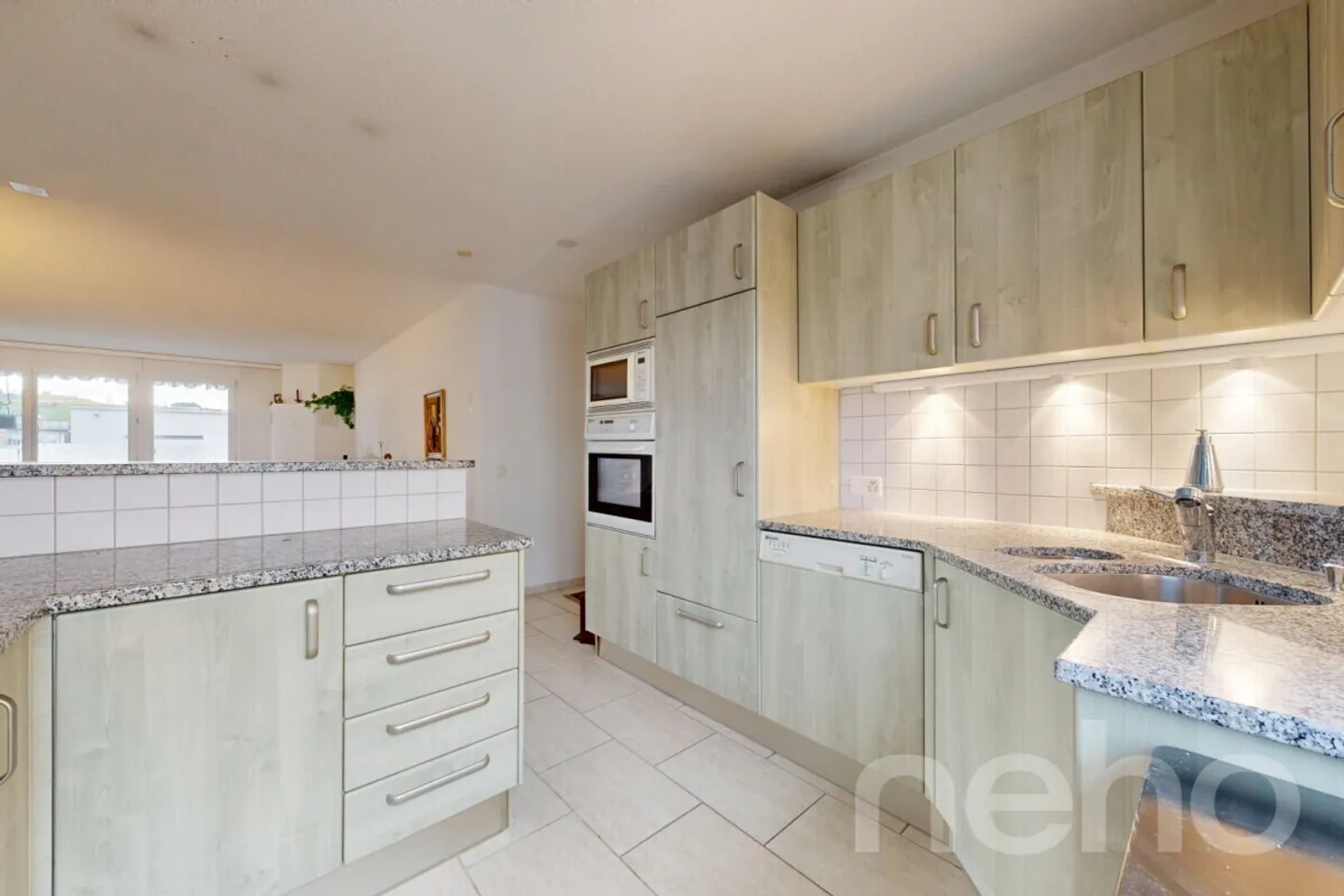 Charmante Attikawohnung mit Terrasse - Foto 8 von 12