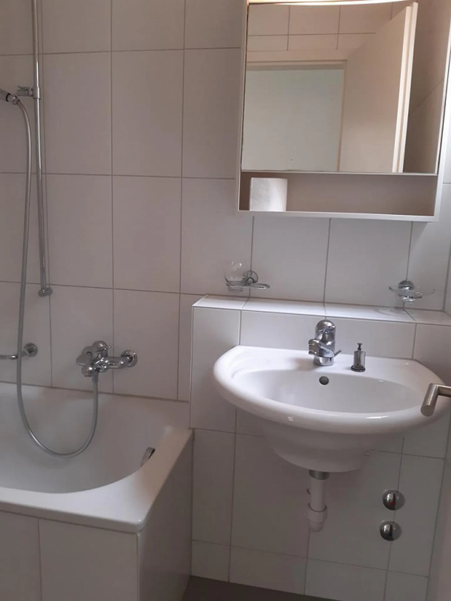 Bel et spacieux appartement de 3 pièces à louer - Photo 3 sur 10