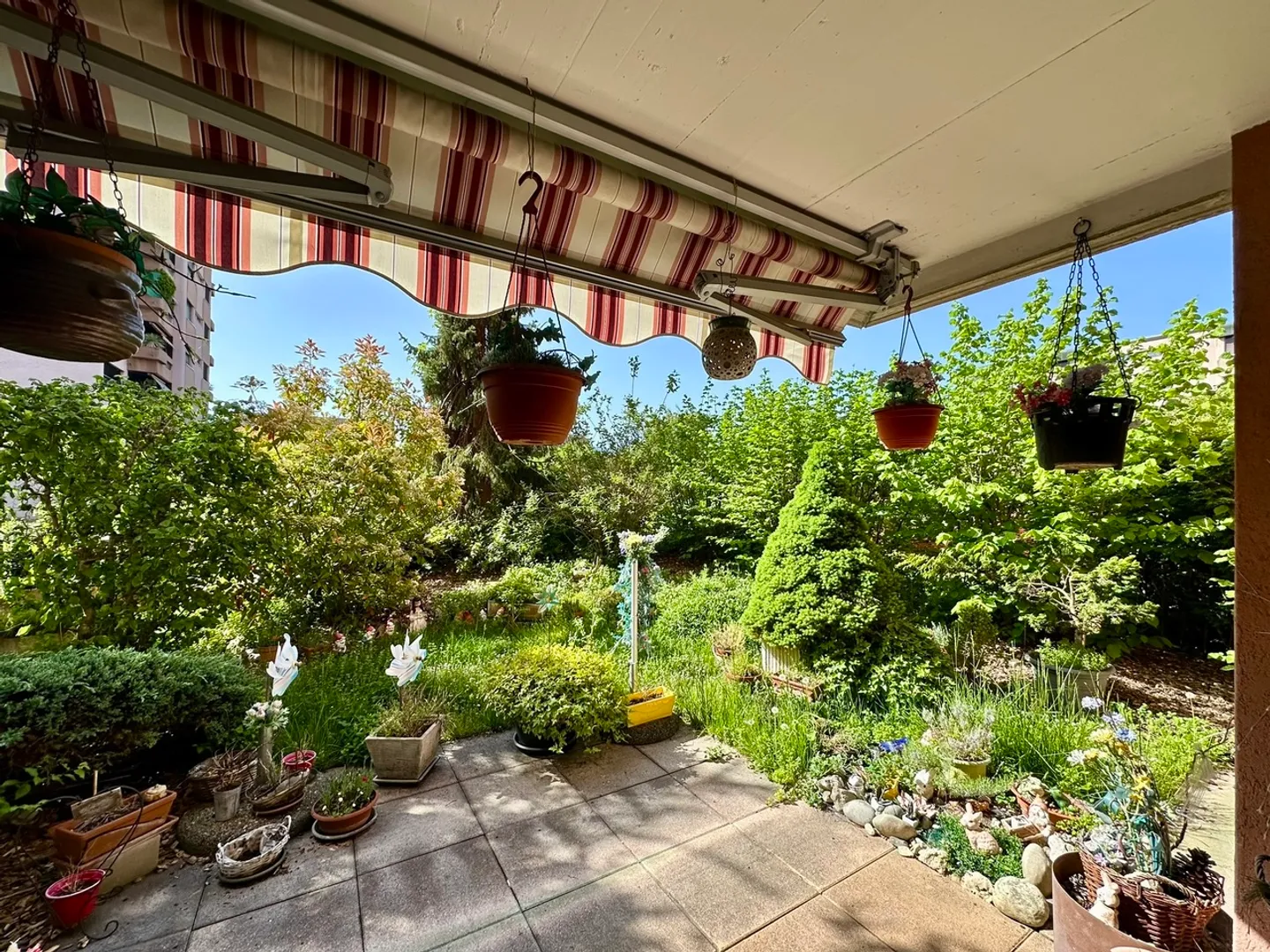 Appartamento in vendita - Foto 2 di 17