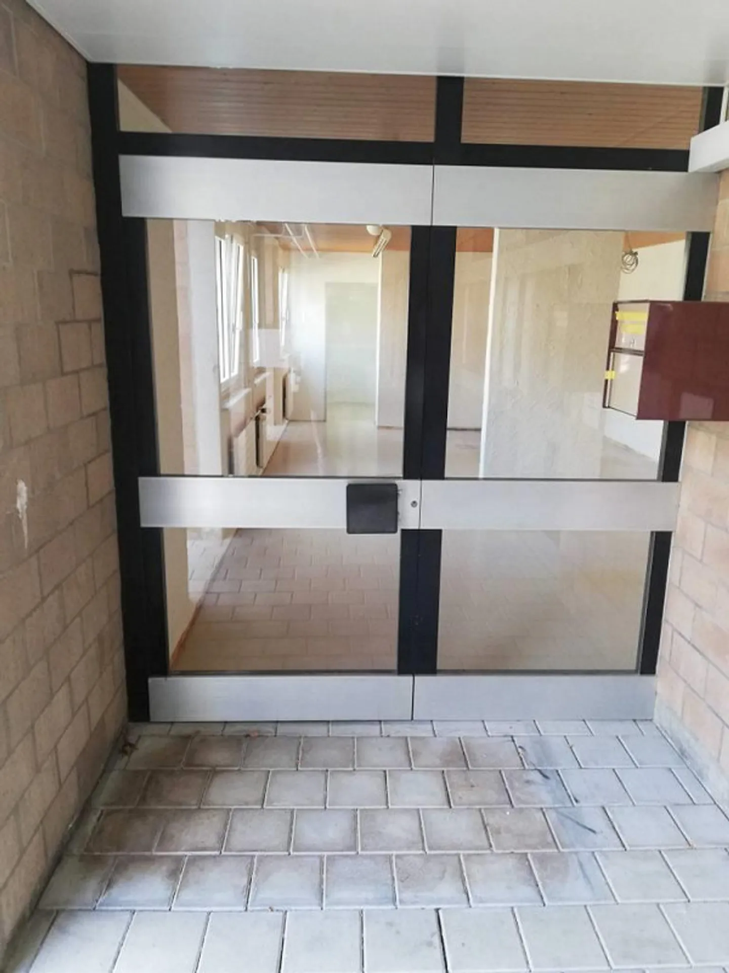 Vielseitiger Hobby- und Lagerraum - Foto 2 von 7