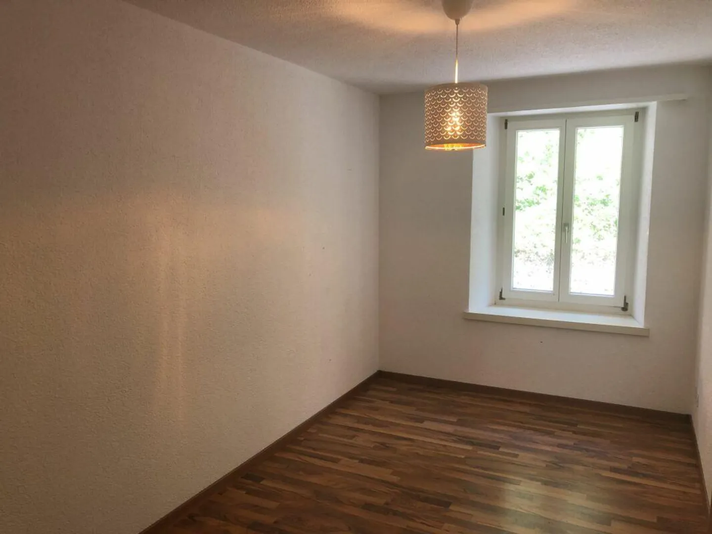 Cozy 4.5-room apartment in the "Städtli" - Photo 6 of 8