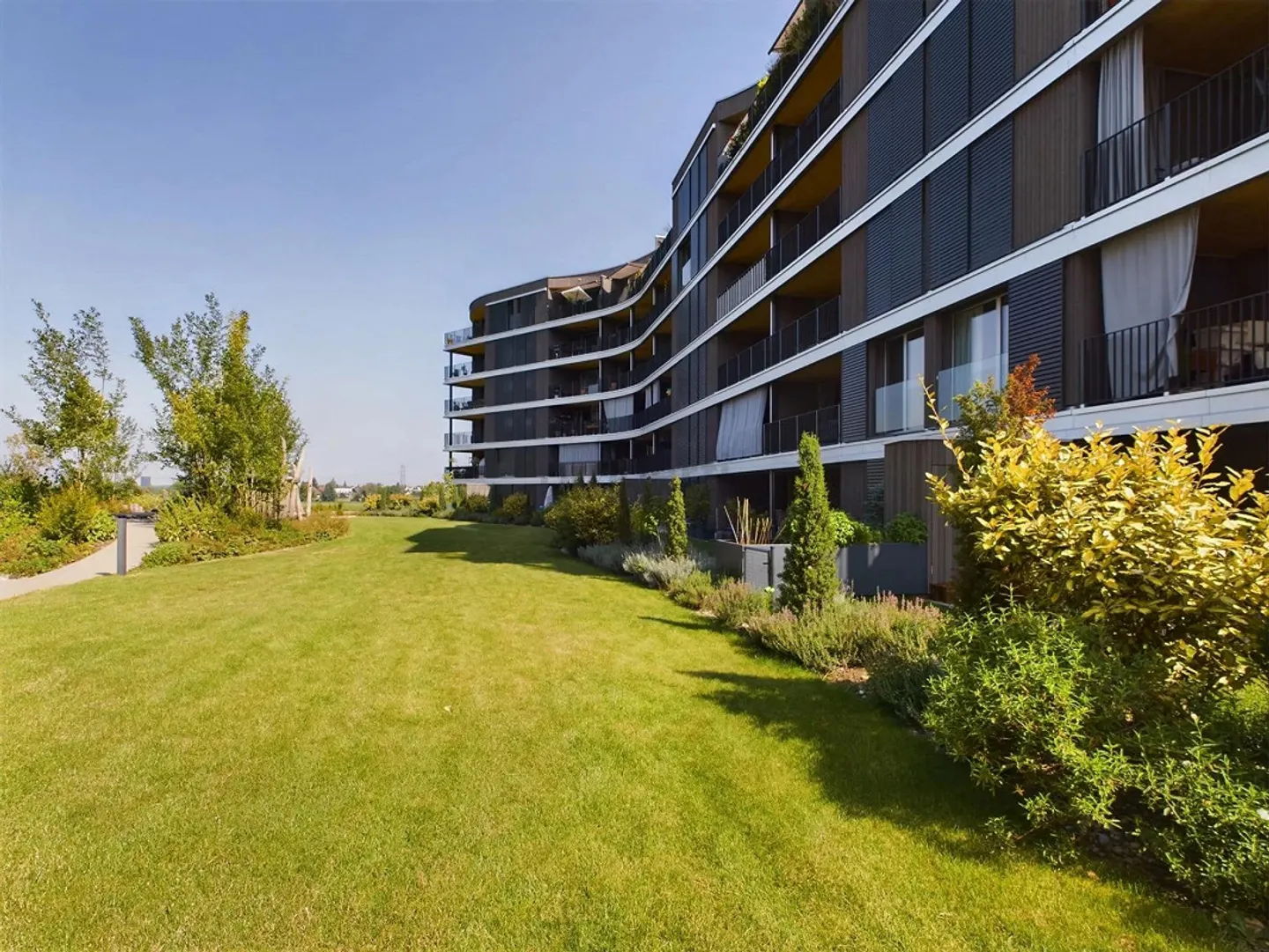 Appartamento esclusivo di 3,5 locali certificato Minergie a Fällanden – Lusso - Foto 9 di 11