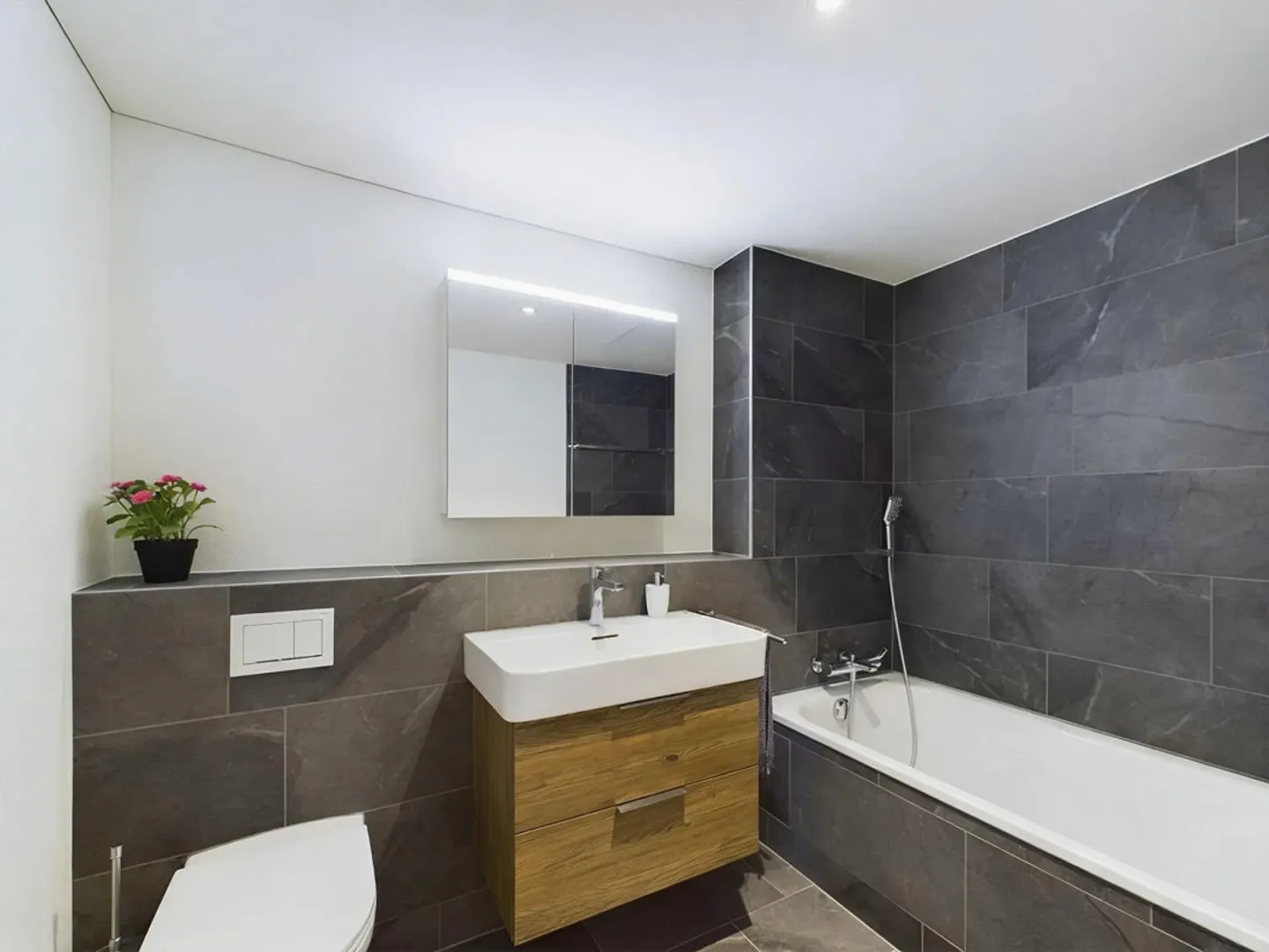 Appartamento esclusivo di 3,5 locali certificato Minergie a Fällanden – Lusso - Foto 6 di 11