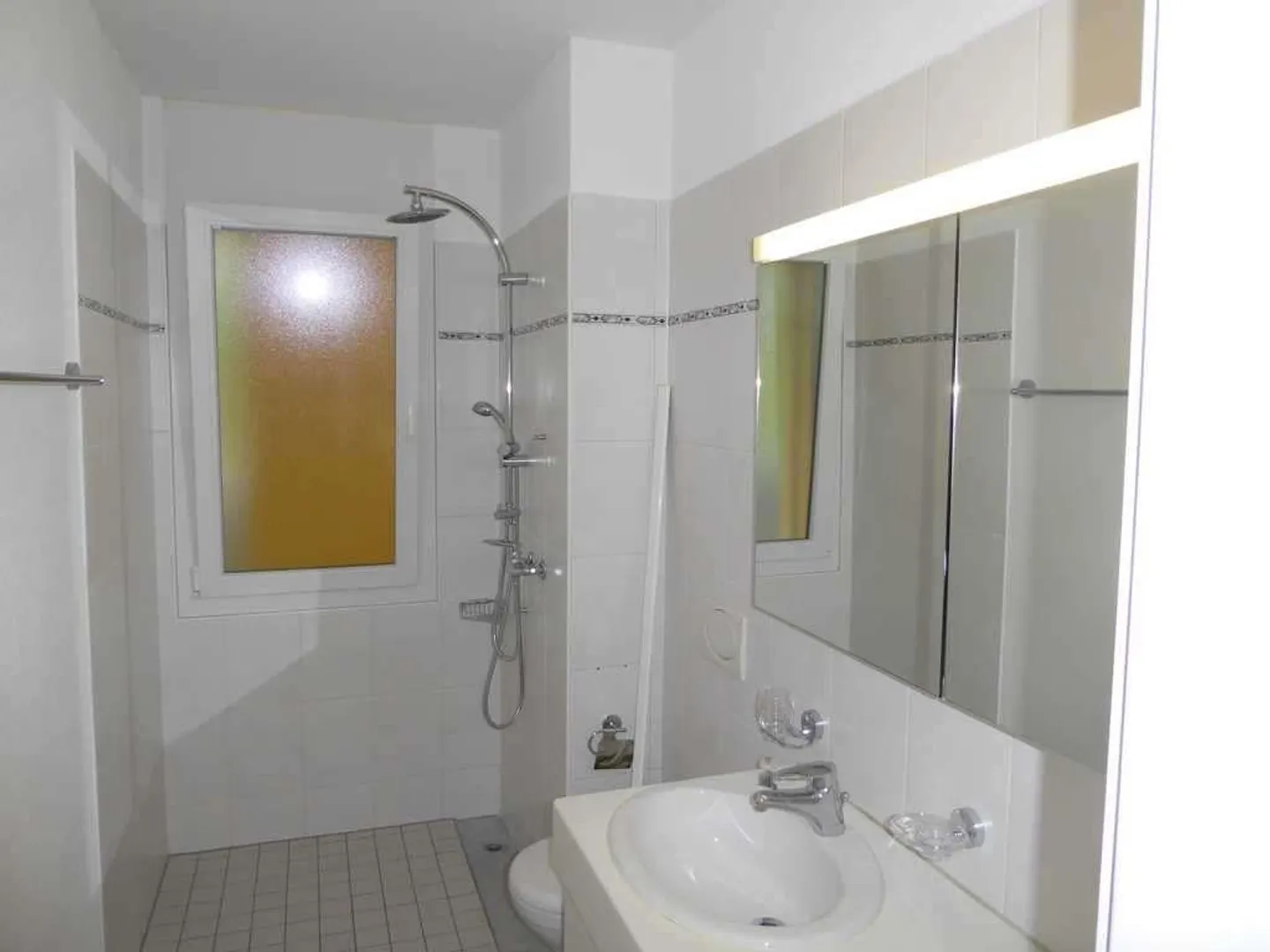 Bright 4½ Room Apartment in Elgg - Photo 5 of 8