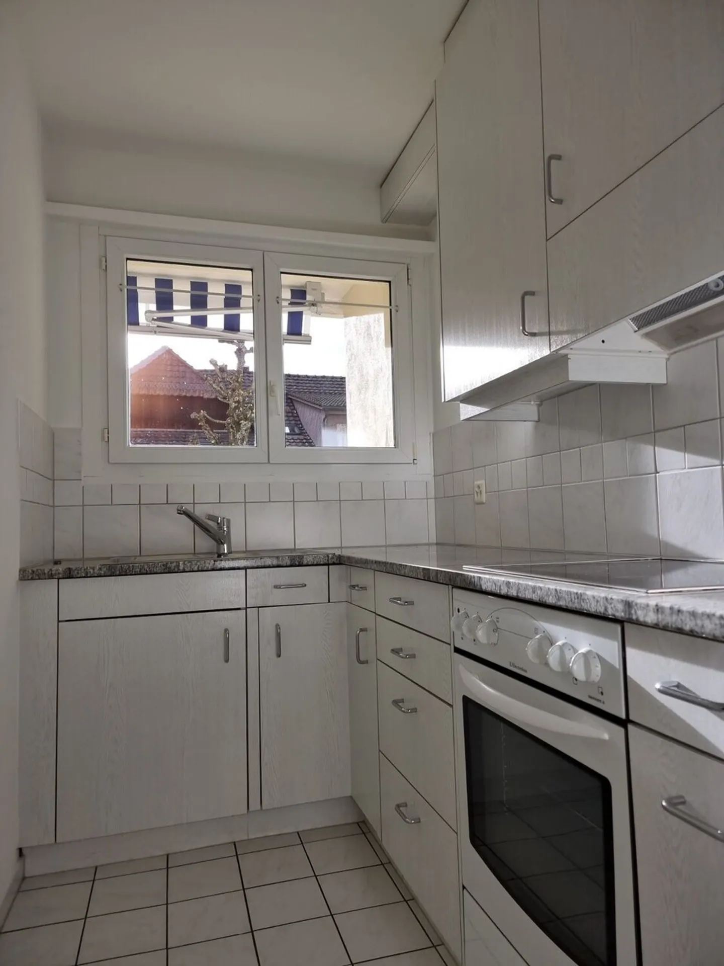 Apartment with sunny balcony - Photo 6 of 8