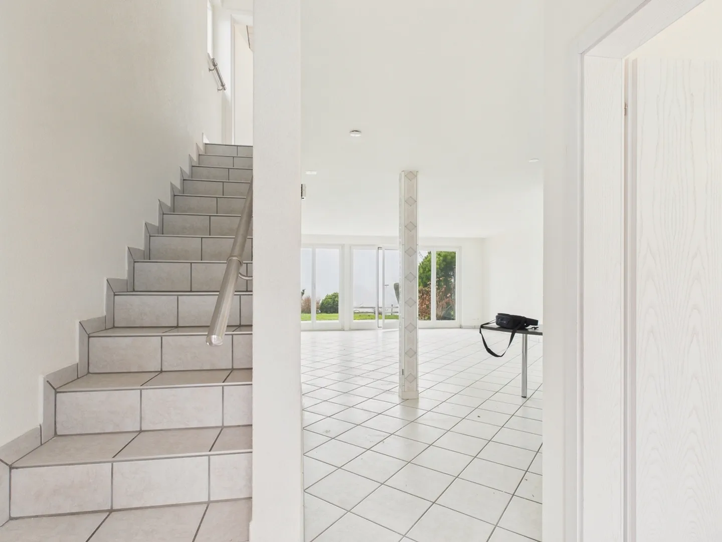 Beautiful 4.5-room single-family house with garden in Ottenbach - Photo 9 of 13