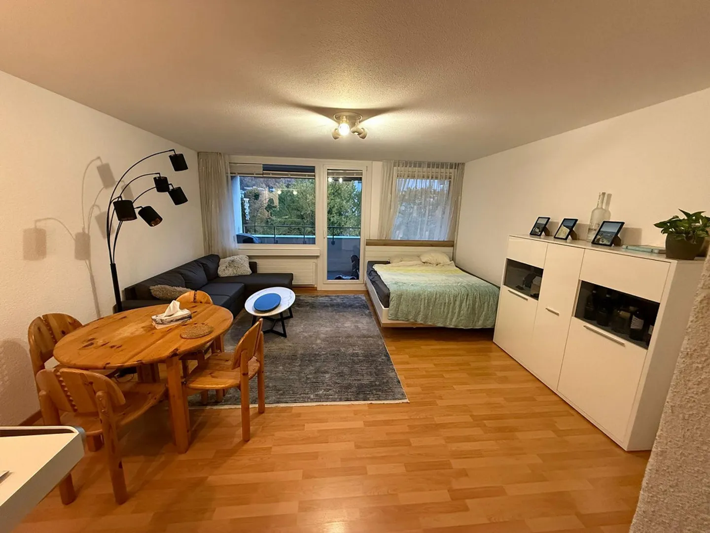 Charmante Wohnung mit Balkon - Foto 2 von 8