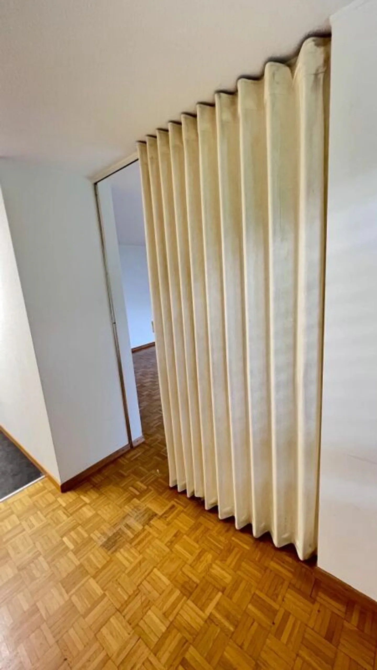 Helle 2,5-Zimmer Wohnung in Wil - Foto 5 von 11