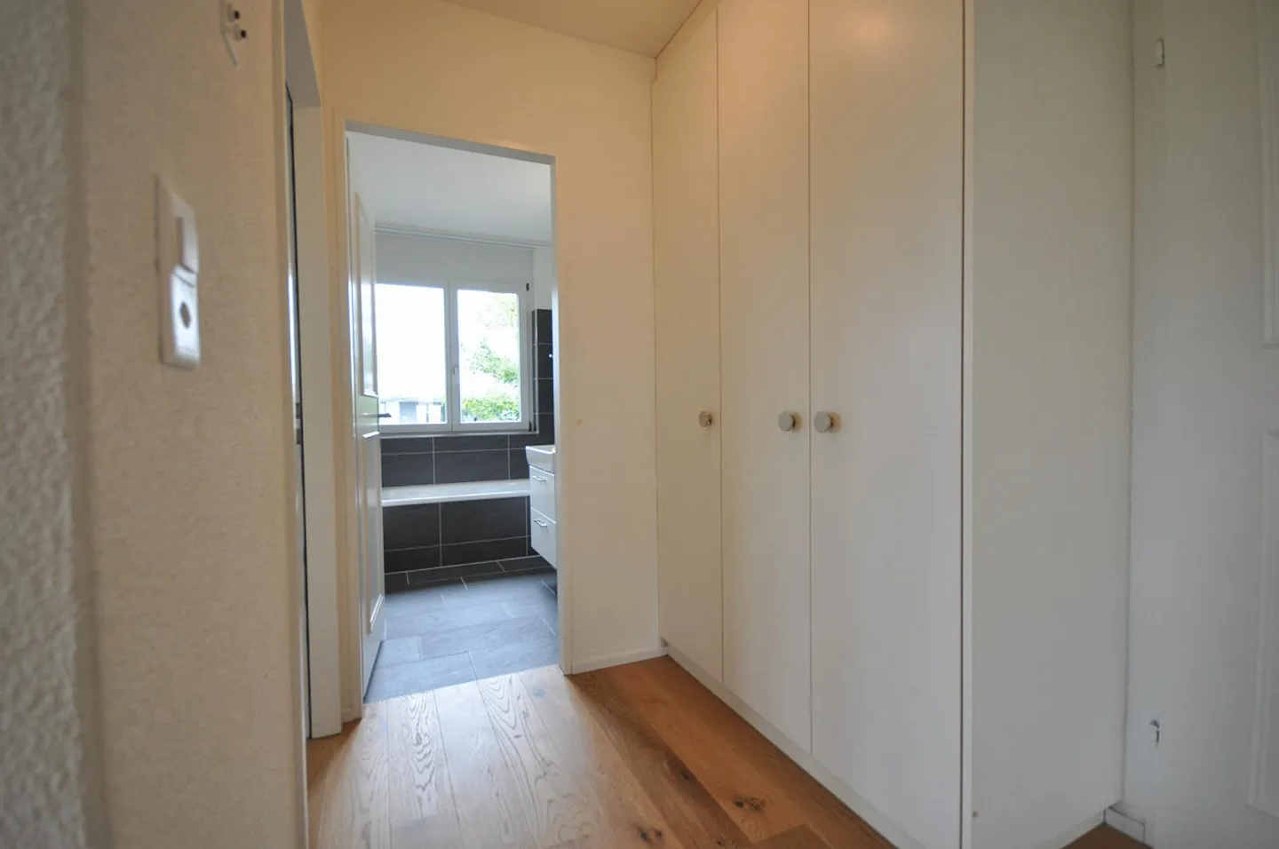 Erstbezug nach Sanierung - 2.5-Zimmer-Wohnung an ruhiger Lage - Foto 5 von 9