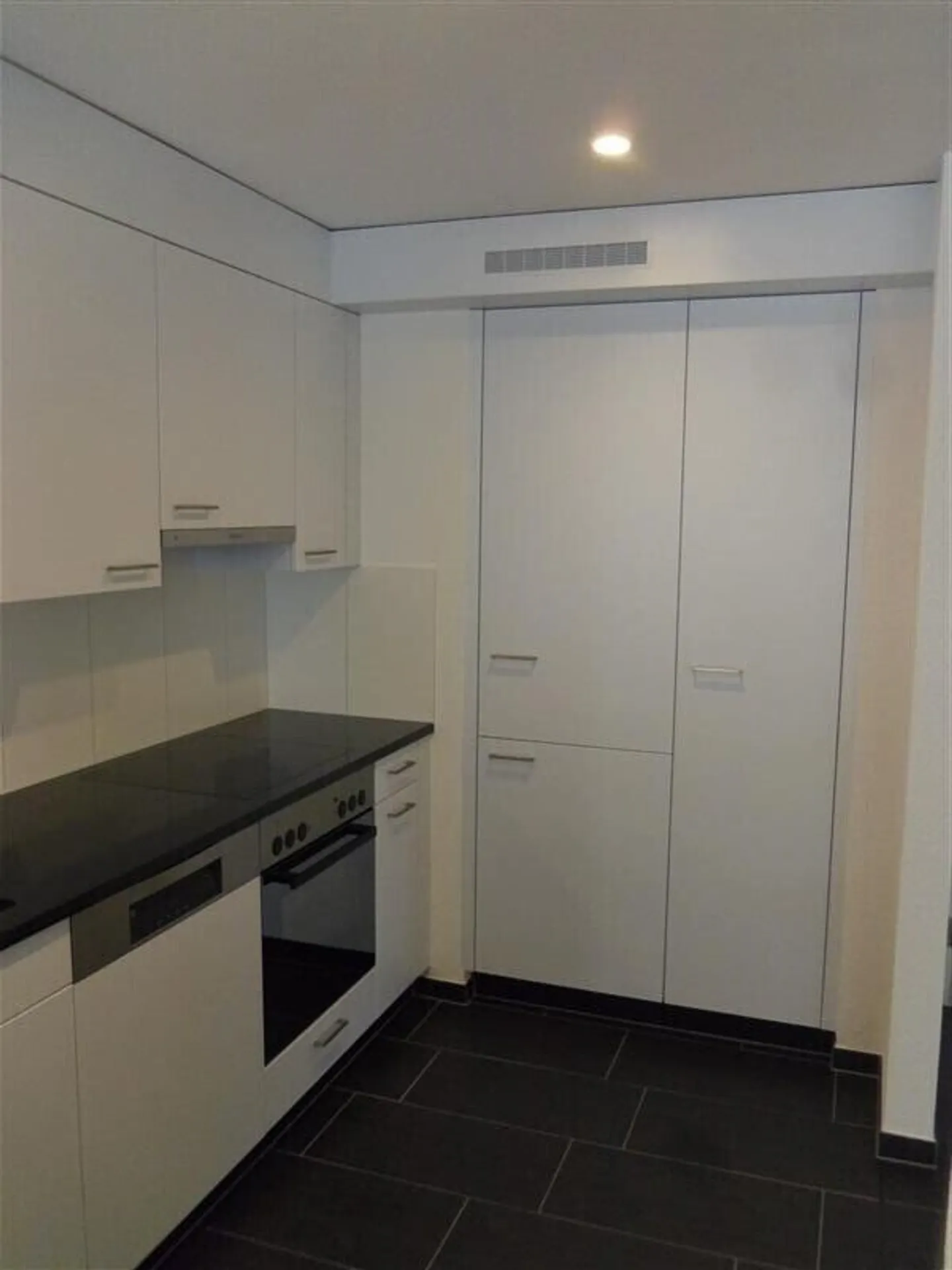 Appartement 4 pièces intemporel à louer à Chur ! - Photo 3 sur 9