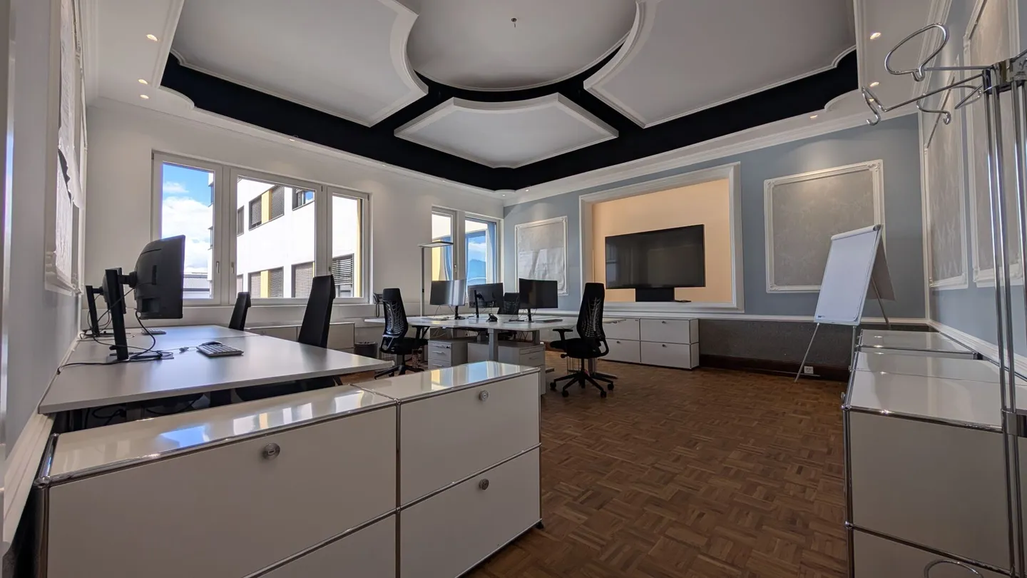 Representative office space with two small offices and modern kitchen - Photo 4 of 15