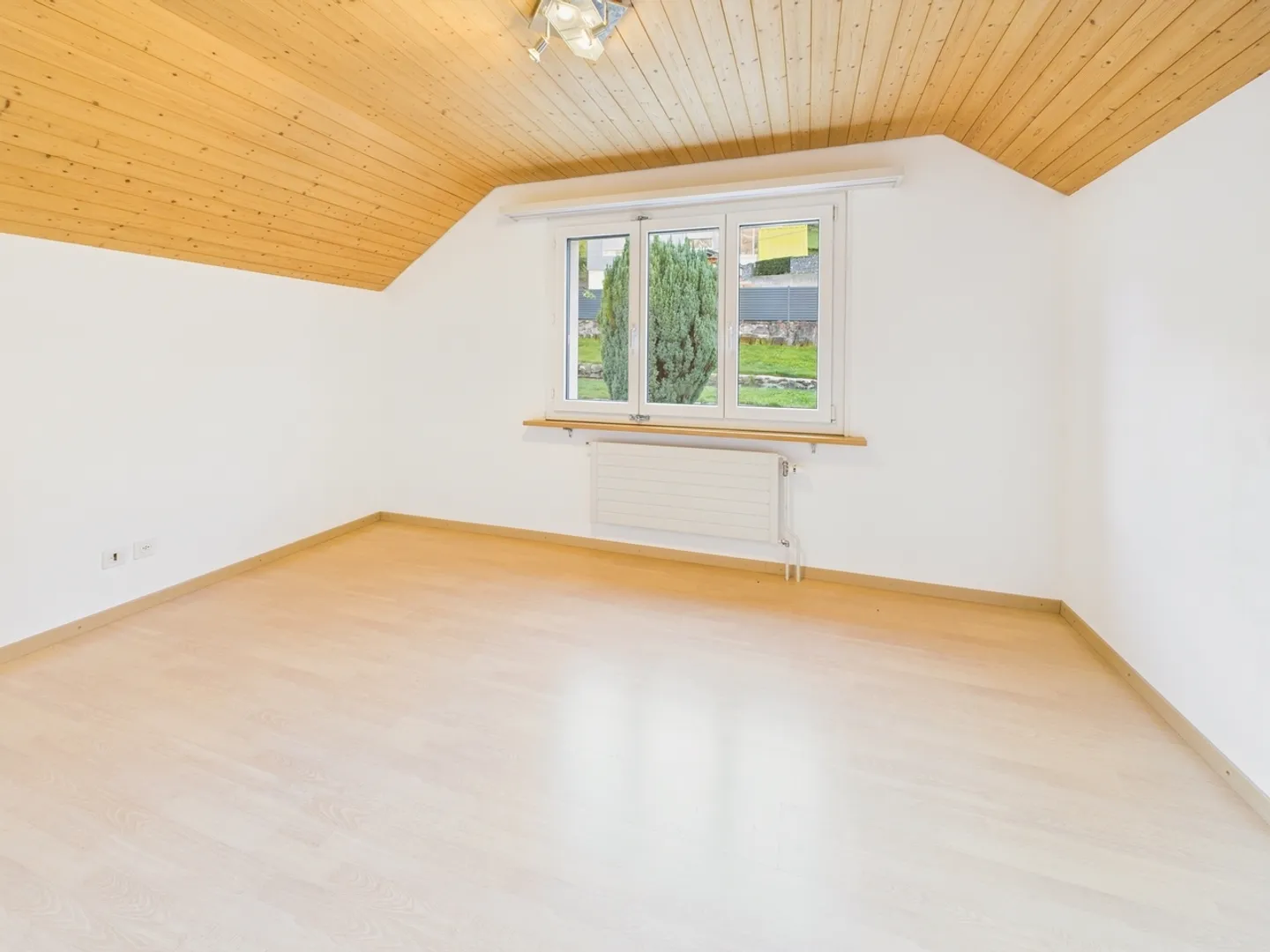 «Einladendes 5-Zimmer Einfamilienhaus mit fantastischem Ausblick in Murg, Kanton SG» - Foto 8 von 13