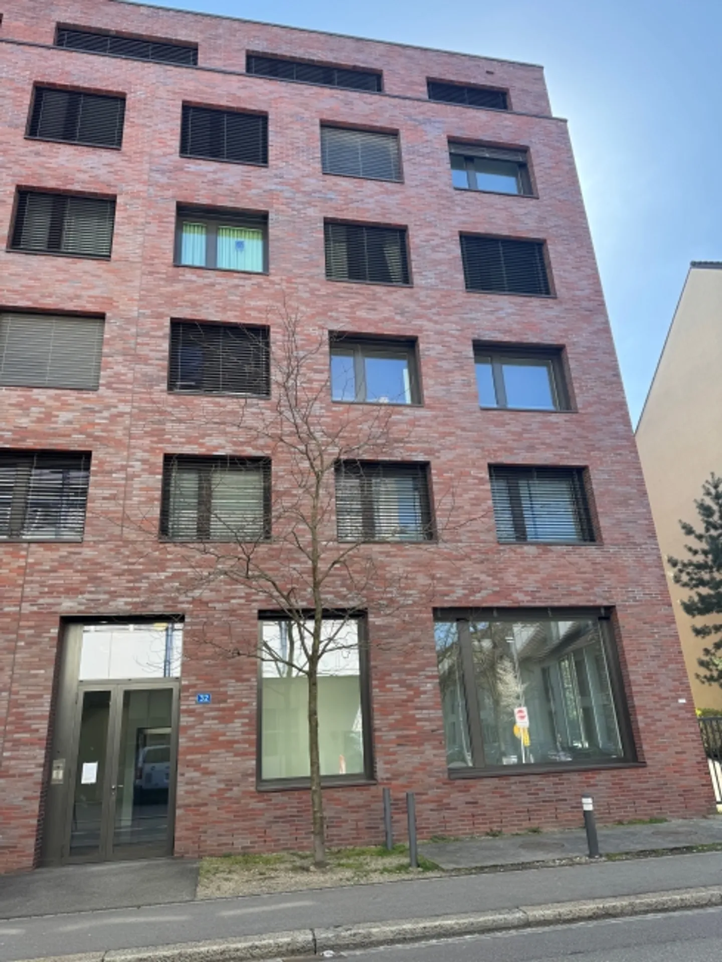 «Attraktiver Gewerberaum an zentraler Lage in Basel – 165m² ab sofort verfügb» - Foto 2 von 7