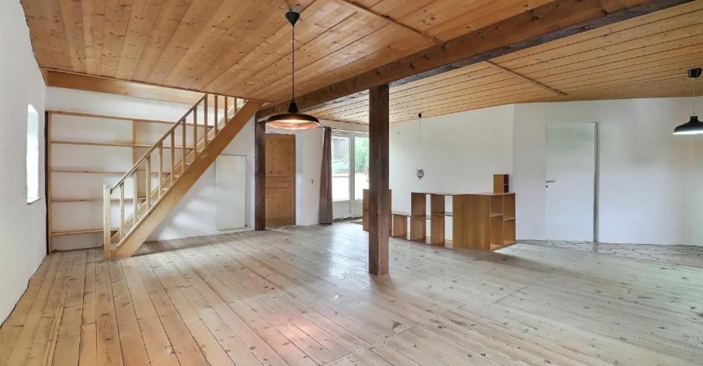 Family house with 5.5 rooms - Photo 4 of 10