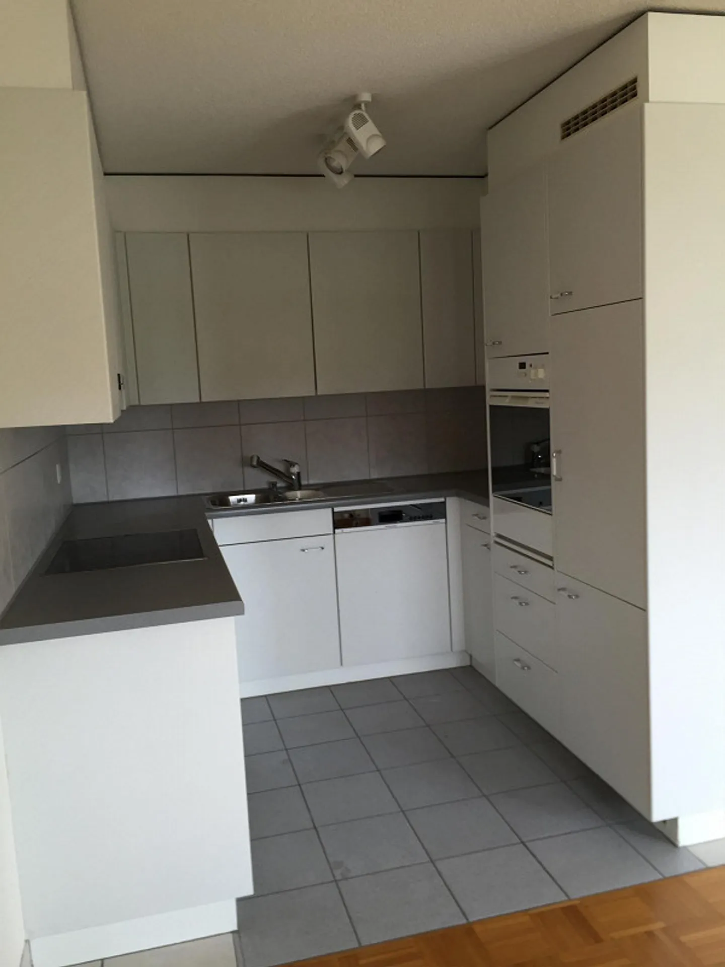 Sonnige 3.5-Zimmer-Wohnung in Ermatingen - Foto 2 von 9