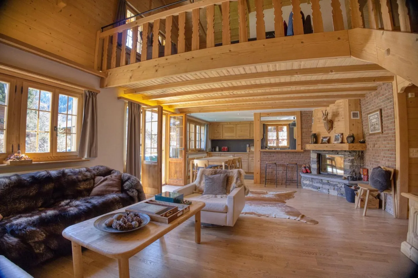 Magnificent furnished chalet between Gstaad and Lauenen - Photo 1 of 13