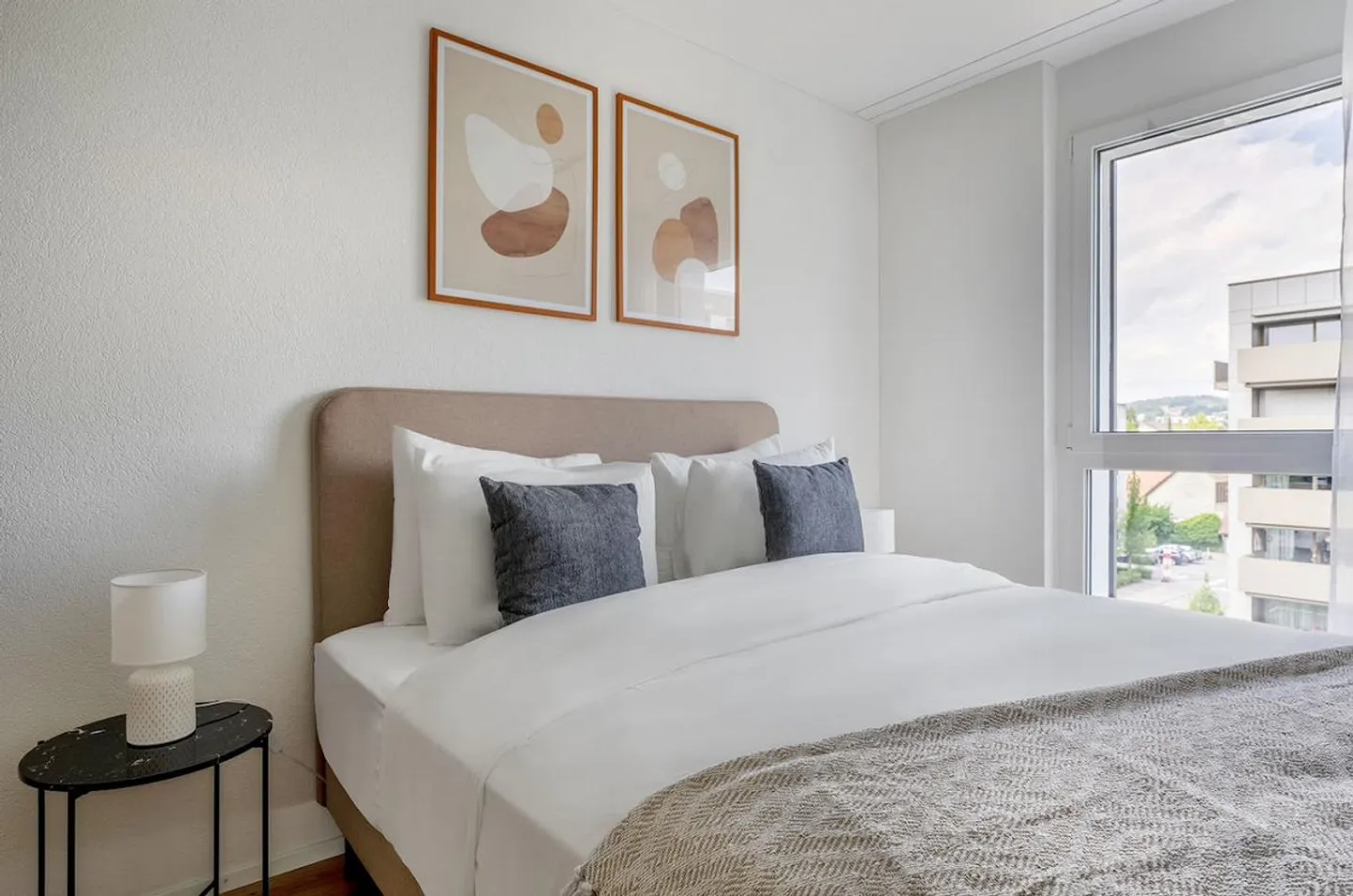 NOUVEAU BÂTIMENT 2024 – Appartement moderne et intelligent de 3,5 pièces au centre de Kloten - Photo 5 sur 11