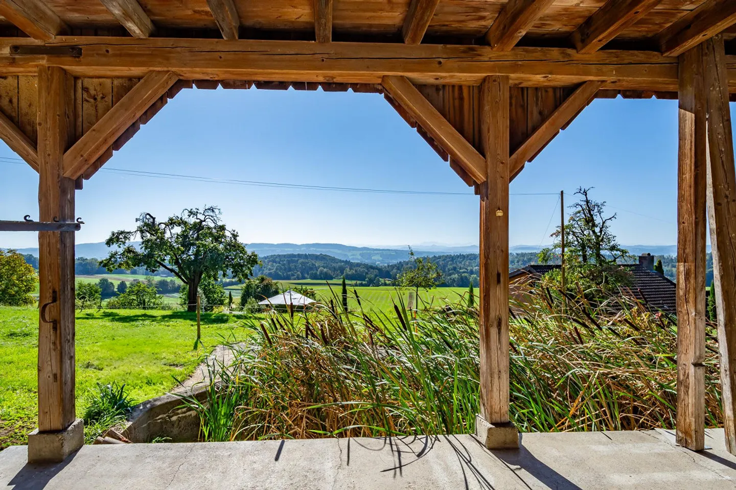 Ferme Impressionnante, Ensoleillée avec Vue - Photo 17 sur 24