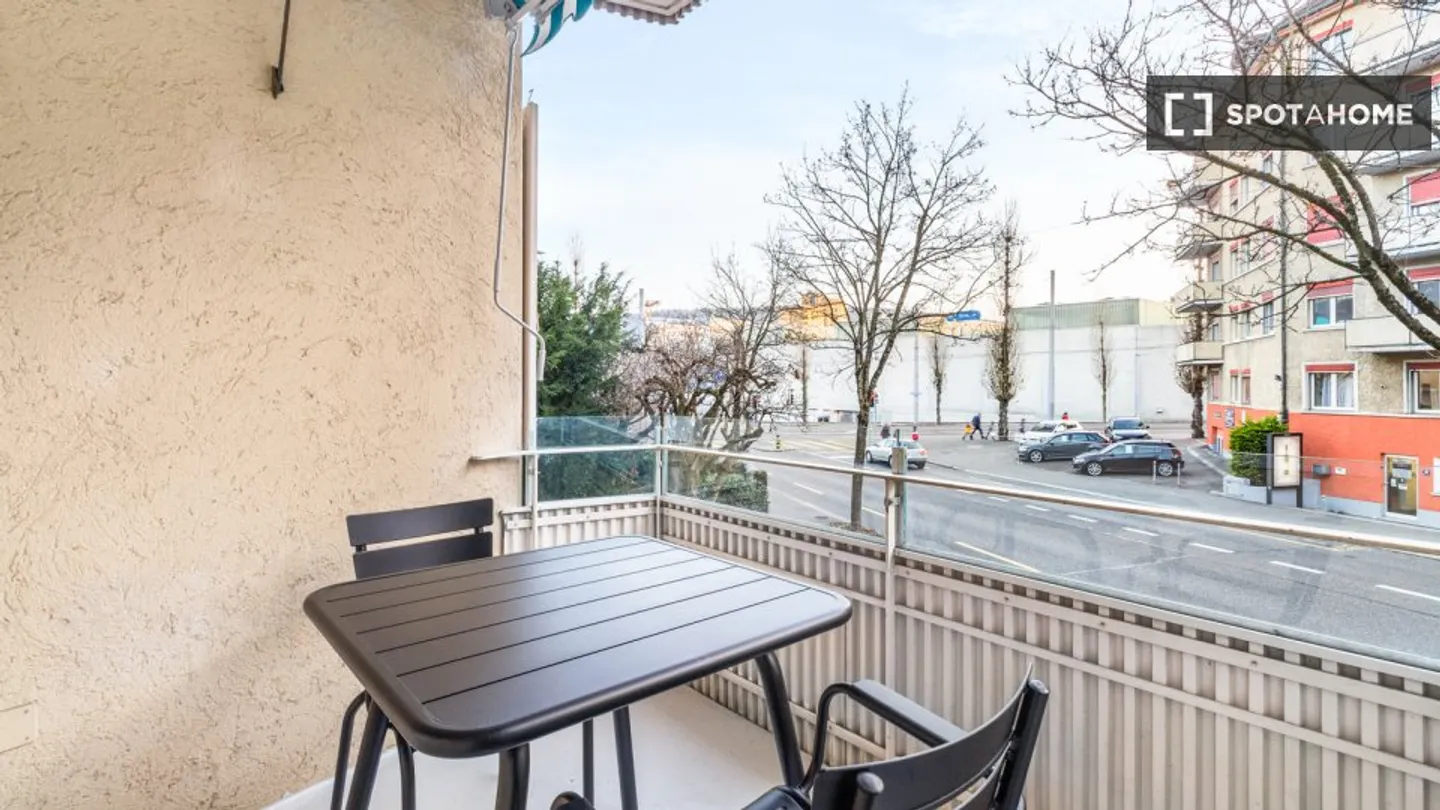 Appartement à louer - Photo 3 sur 13