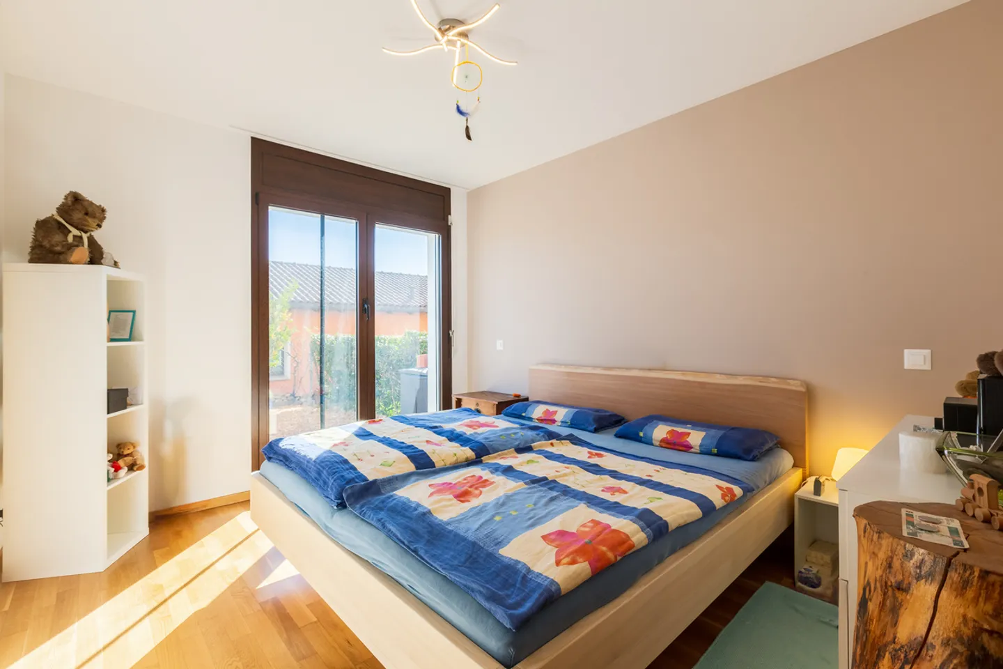 Appartamento con giardino privato in elegante complesso residenziale - Foto 4 di 7