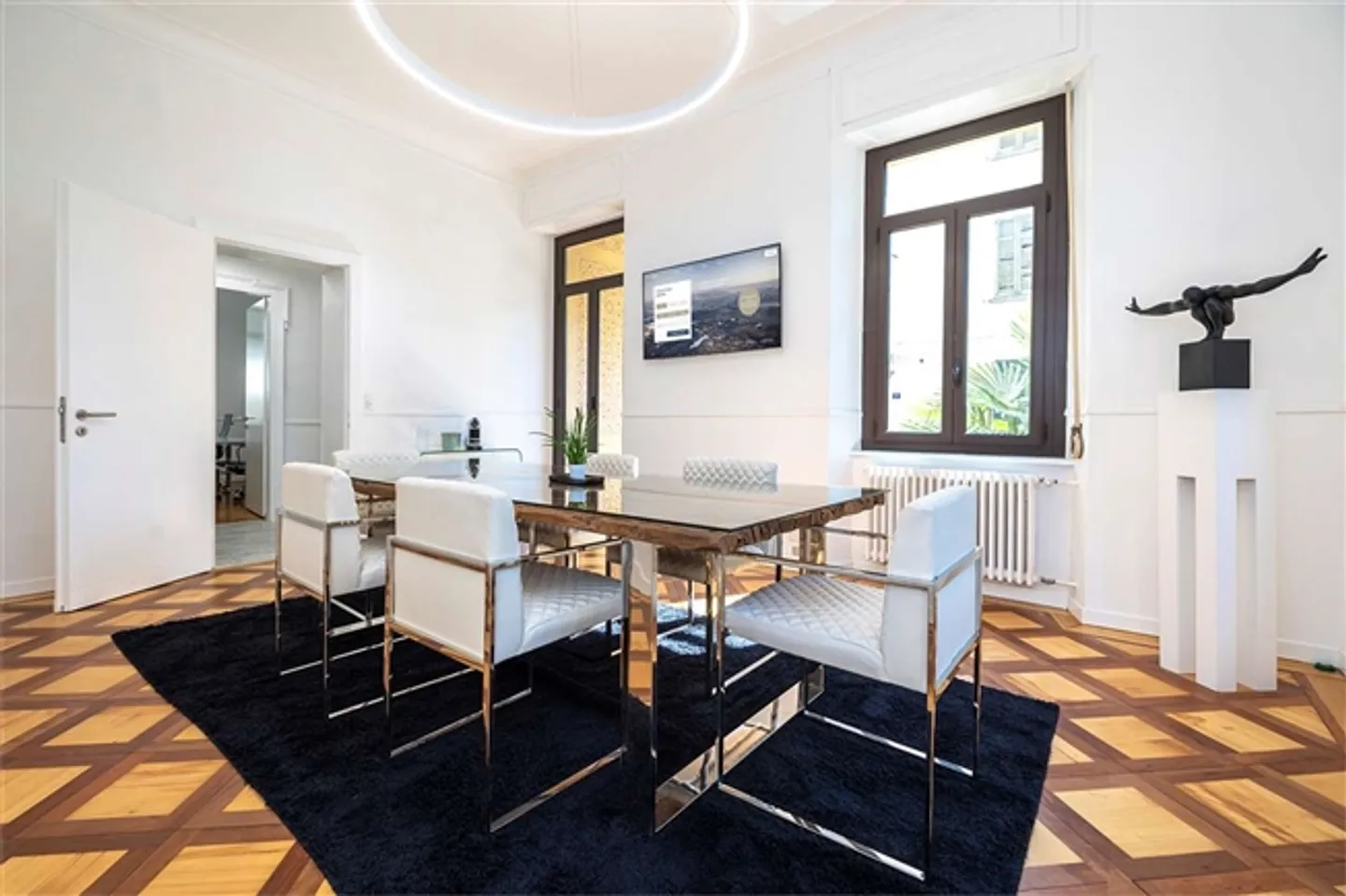 Bureaux élégants dans la Villa Liberty - Photo 1 sur 3