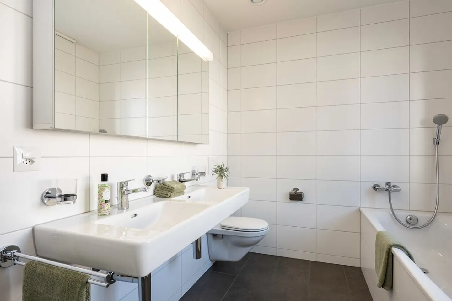 Appartement familial avec grand jardin recherché ? - Photo 10 sur 10