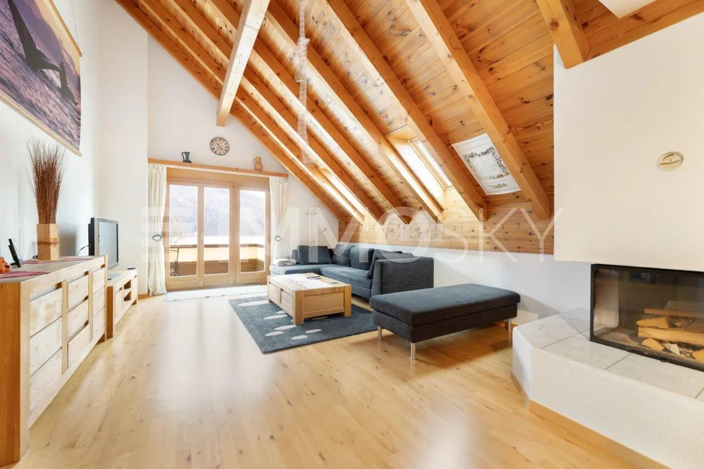 Maisonette Élégante avec Vue sur le Lac - Photo 3 sur 5