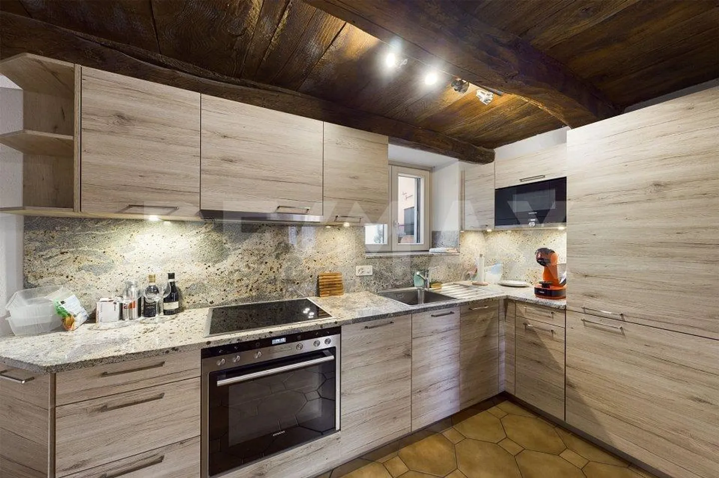 Großes, kürzlich renoviertes Dorfhaus mit Charme - Foto 13 von 13