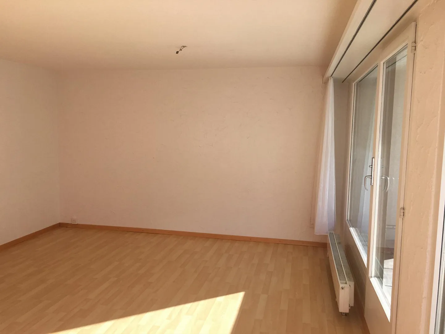 4.5 Room Maisonette Apartment - Photo 2 of 10