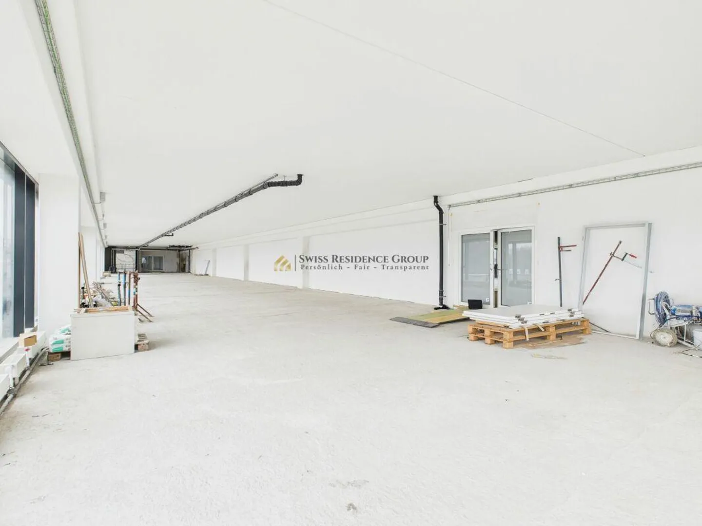 Spazio commerciale flessibile con opzione di ampliamento per inquilini nel Riedmatt Center - Foto 4 di 7