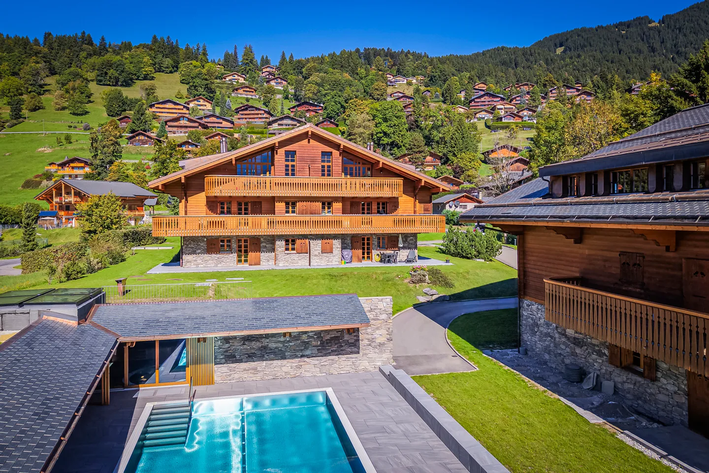 Appartamento 3 locali - Foto 1 di 13