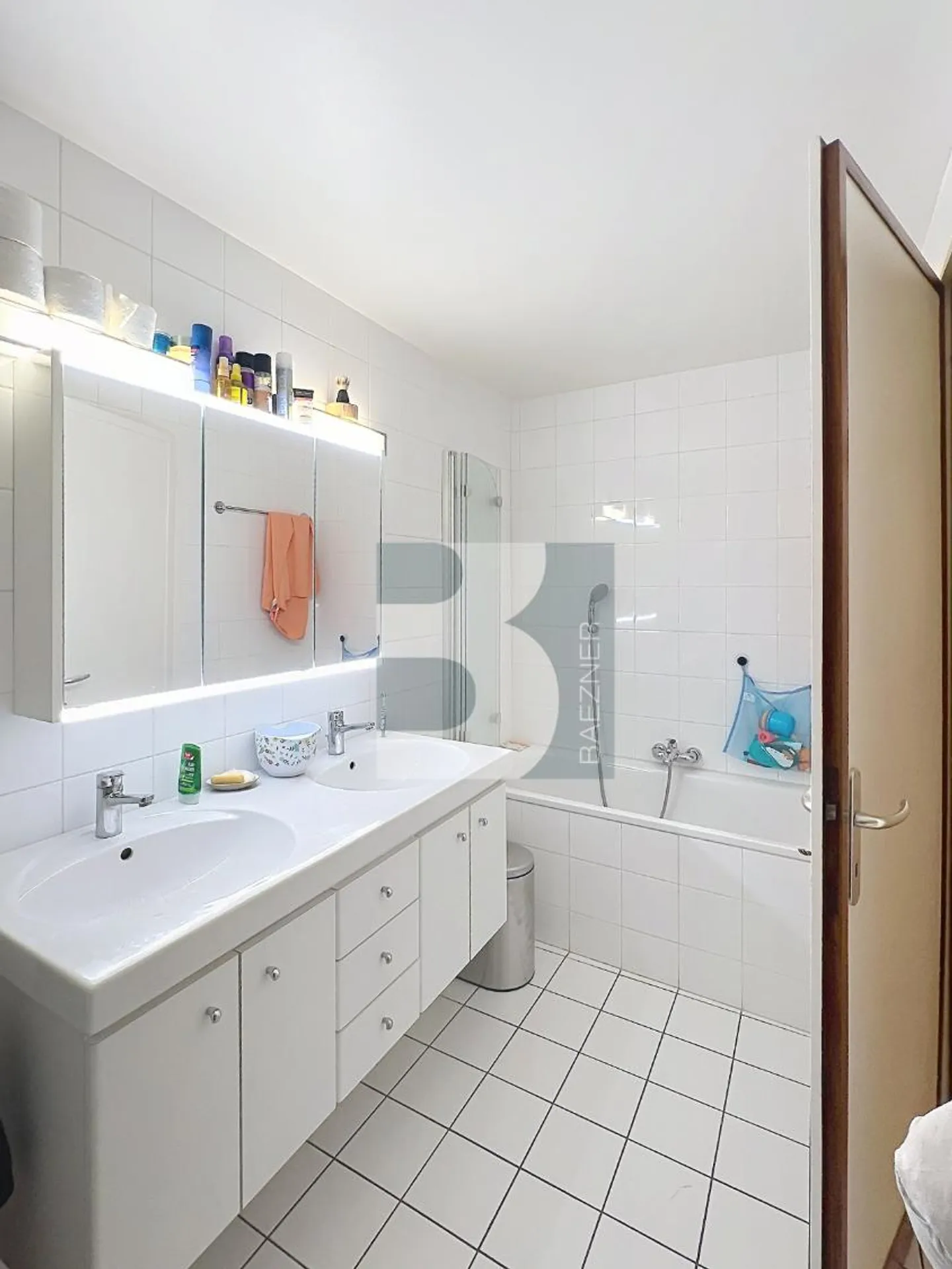 8-room apartment - Photo 6 of 16
