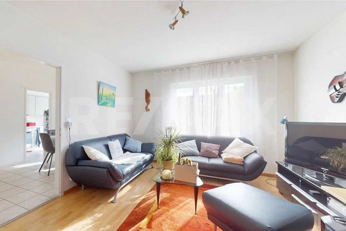 Bright and Cozy Home with Balcony, 2.5 Room Apartment - Photo 1 of 12