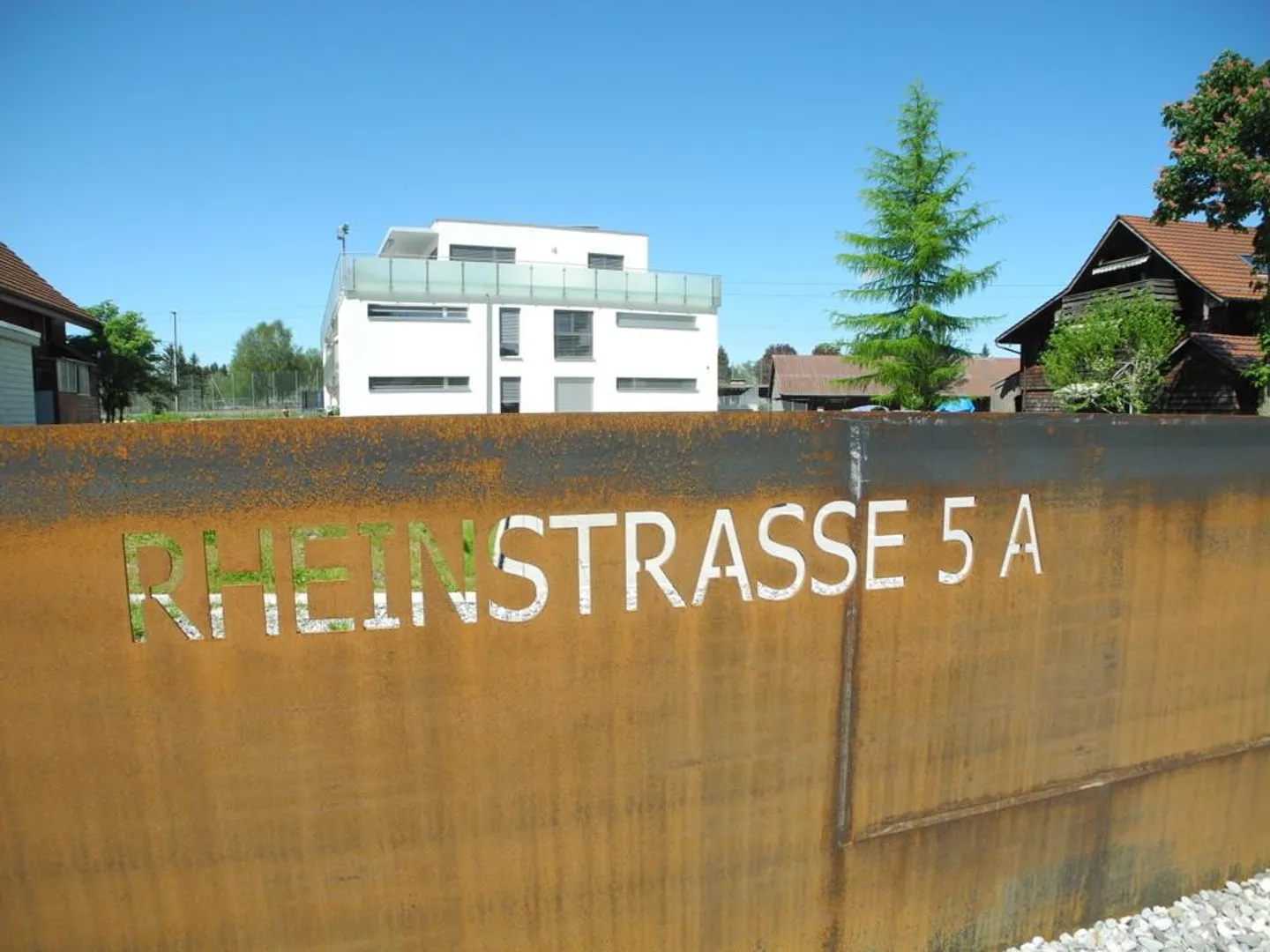 Beautiful penthouse apartment with cozy terrace - Photo 5 of 7