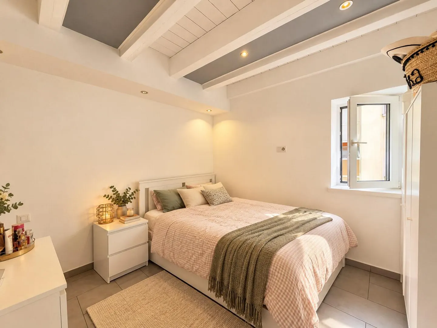 GREAT INVESTMENT - 2.5 ROOMS RENOVATED IN VIGANELLO - Photo 6 of 6