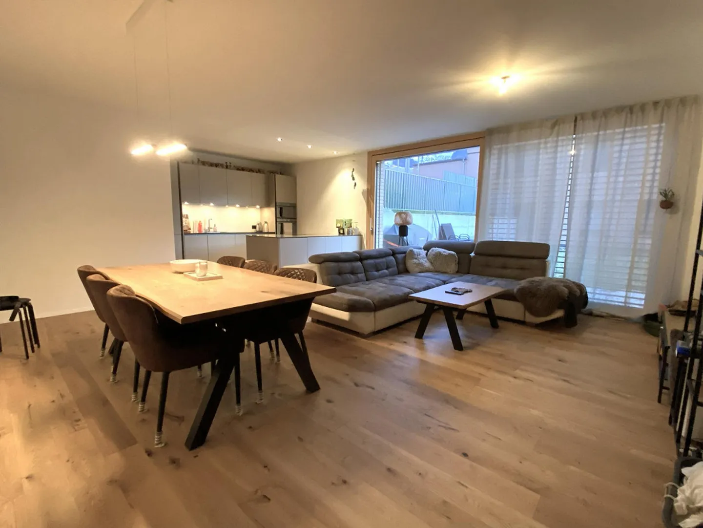 Appartement bien entretenu dans un nouveau quartier résidentiel - Photo 1 sur 10