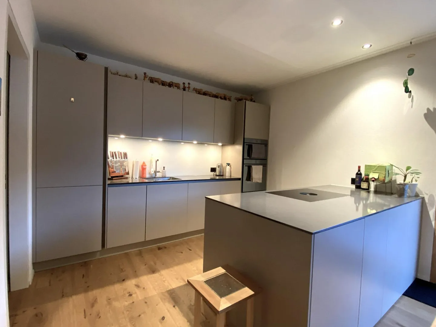 Appartement bien entretenu dans un nouveau quartier résidentiel - Photo 3 sur 10