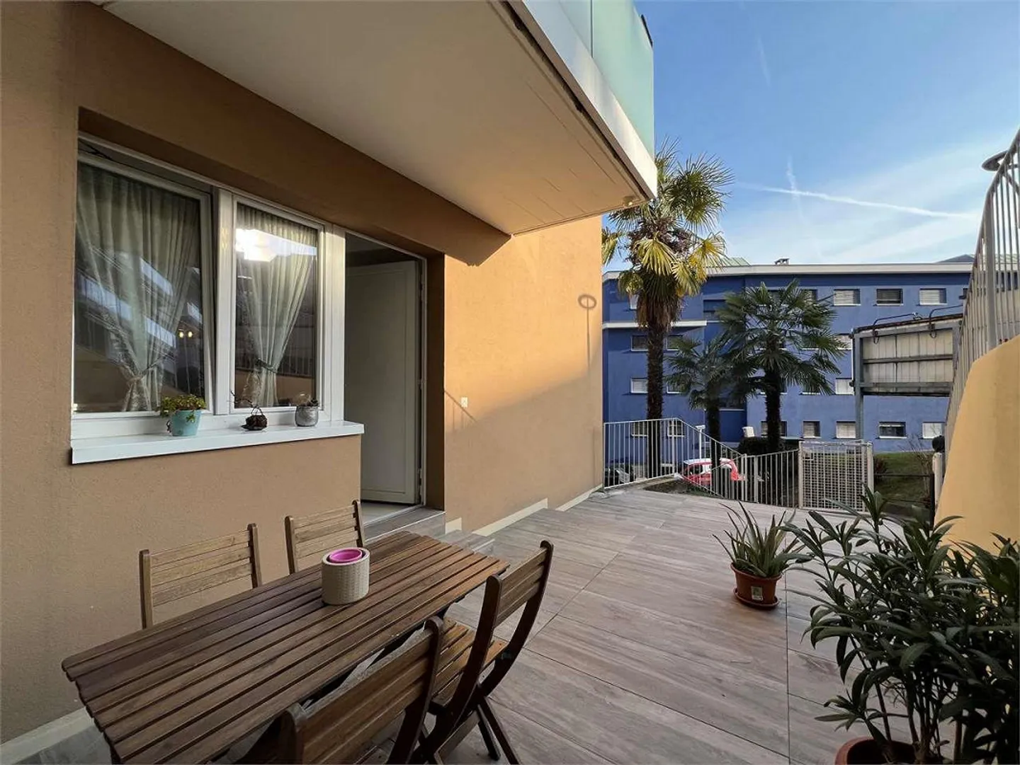 Réf. 2650 - 2 pièces avec grande terrasse à 5 minutes de Lugano - Photo 2 sur 5