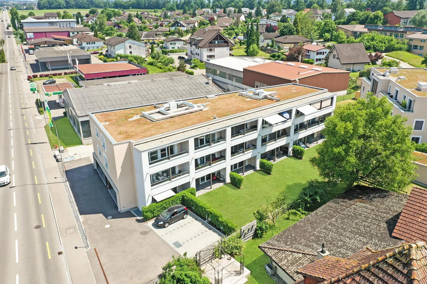Appartement moderne de 3,5 pièces avec balcon - Photo 1 sur 11