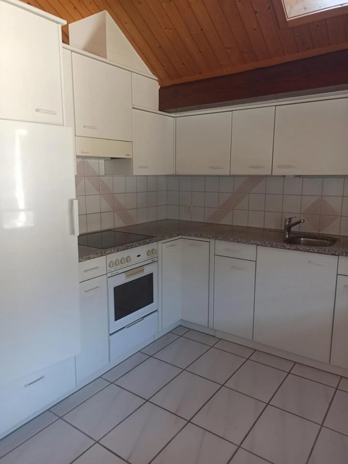 3-room apartment with a view - Photo 4 of 10