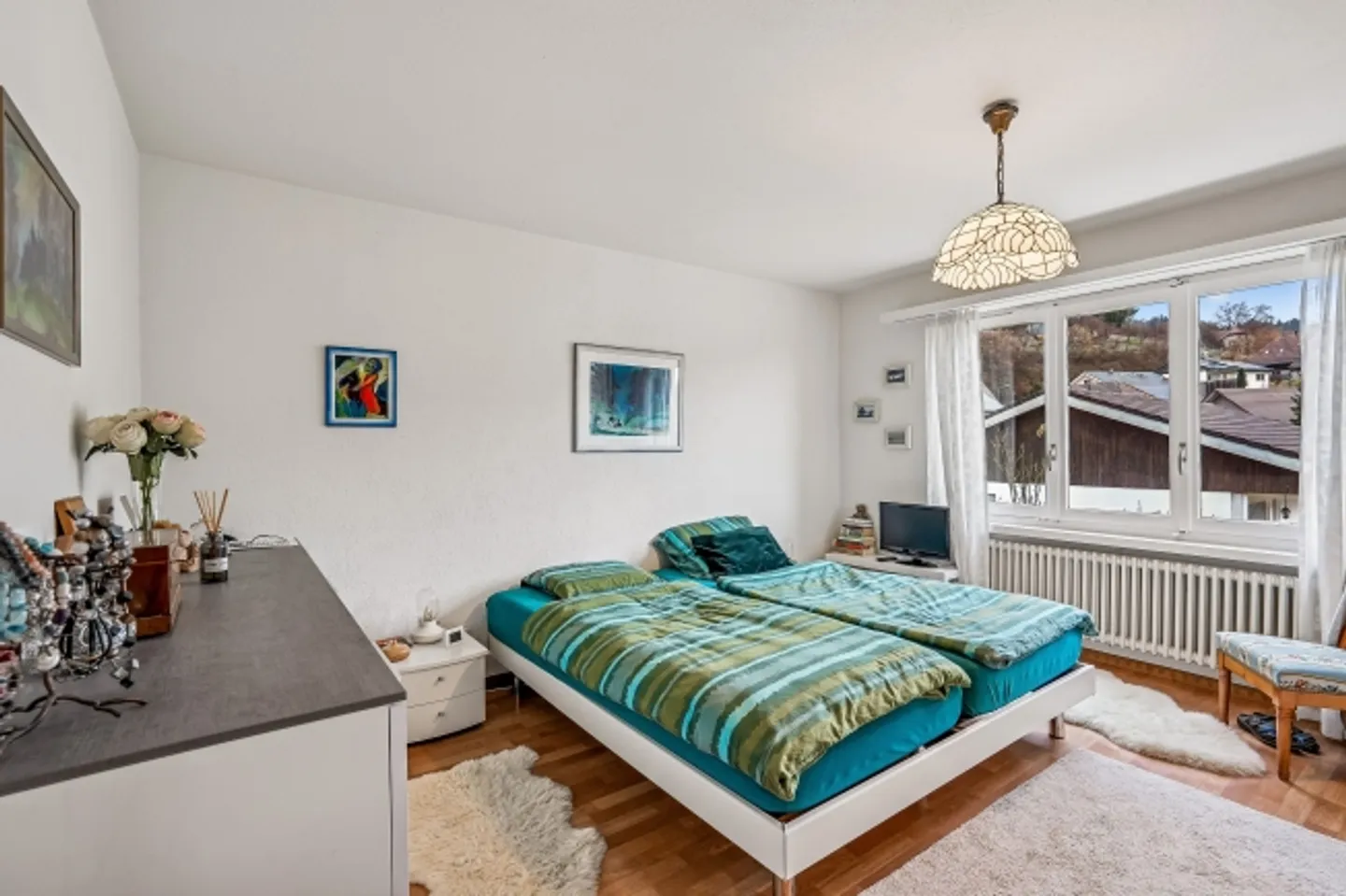 8-Room House with Conservatory and Panoramic View of Gränichen & the Mountains - Photo 10 of 13