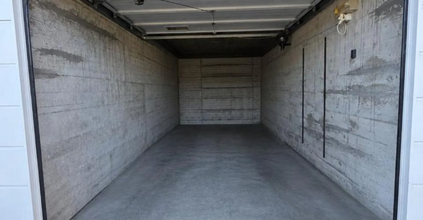 Geräumige 4,5-Zimmer-Wohnung mit 1 Garagenbox - Foto 9 von 9