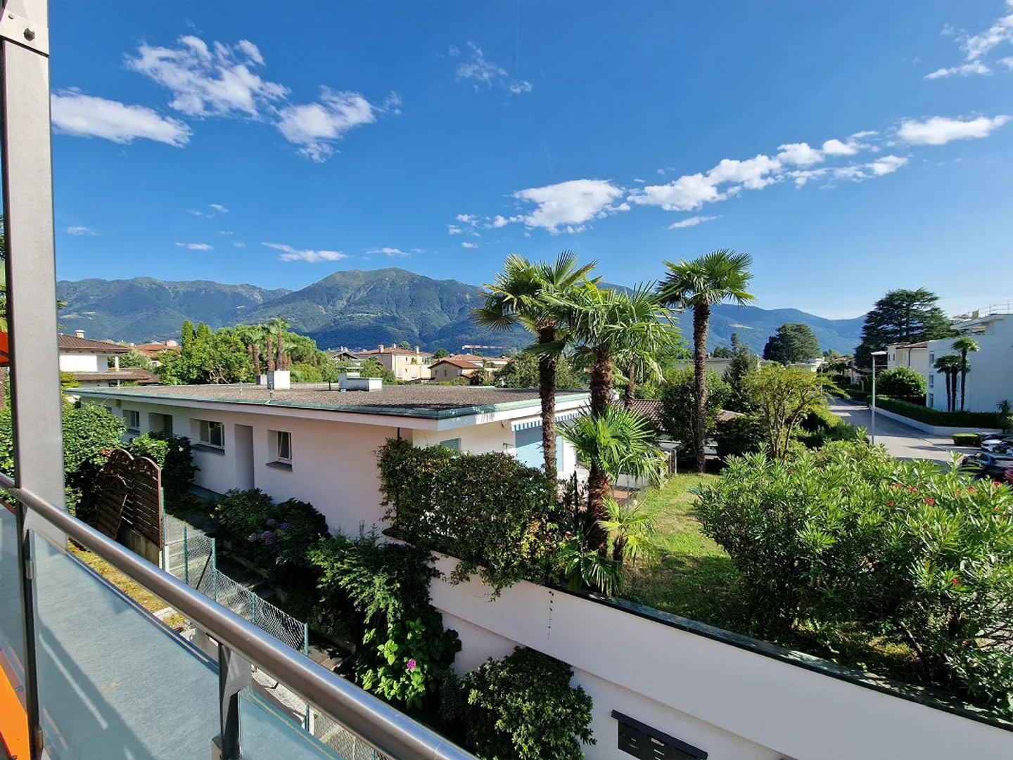 Appartamento affascinante 2,5 camere con 2 balconi - Foto 1 di 10