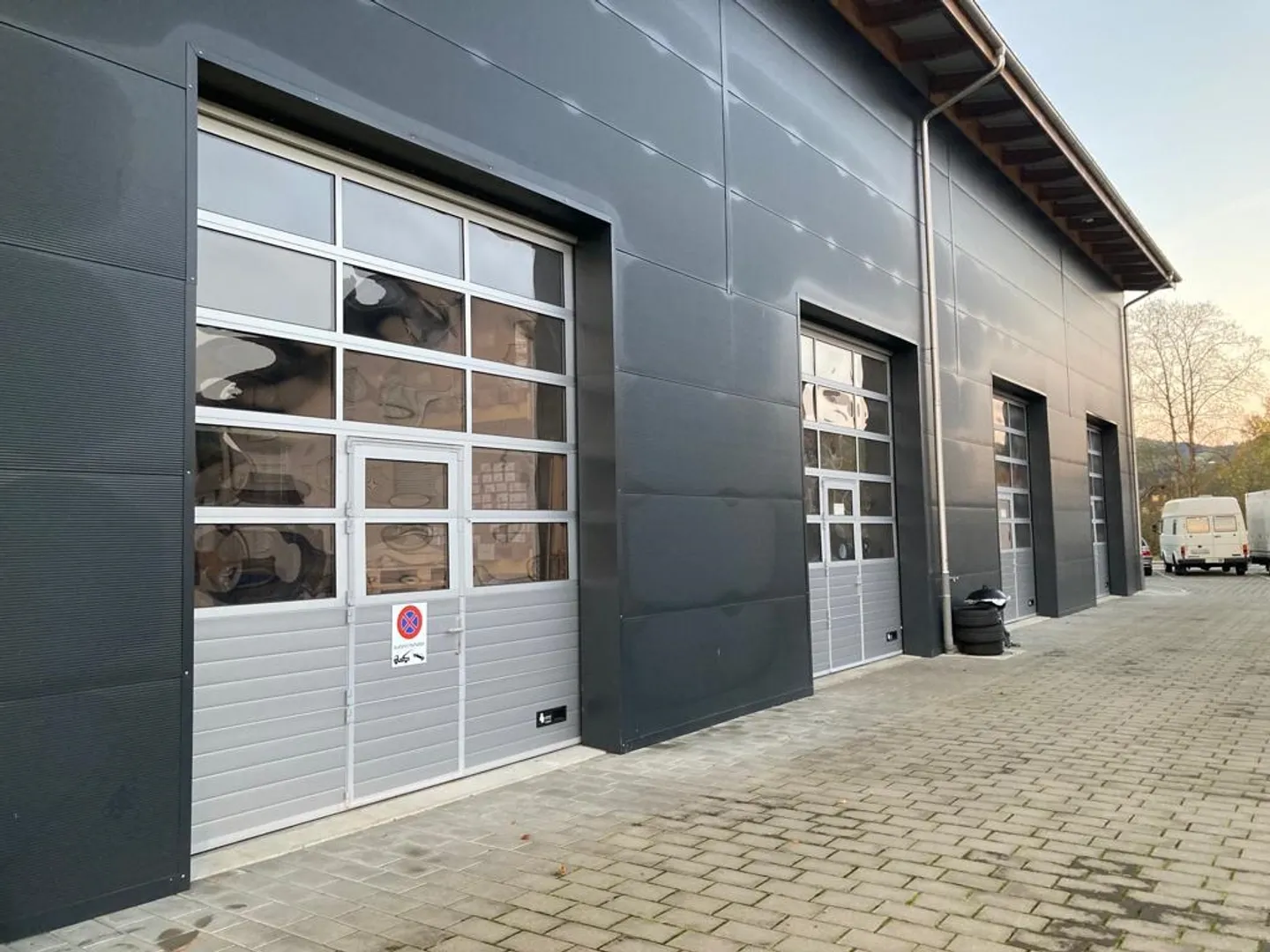 Commercial Space - Photo 1 of 5