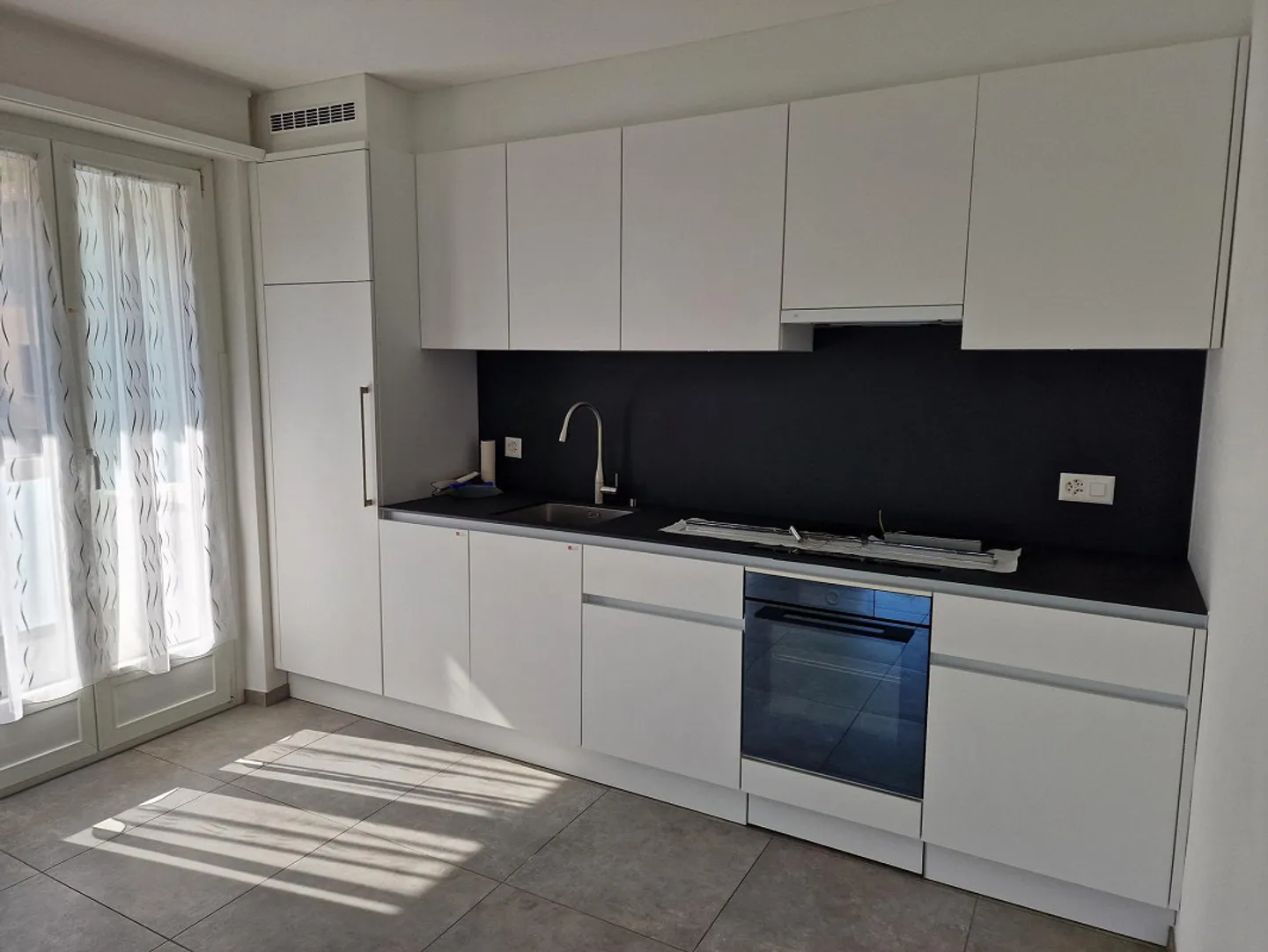 Appartamento affascinante 2,5 camere con 2 balconi - Foto 4 di 10